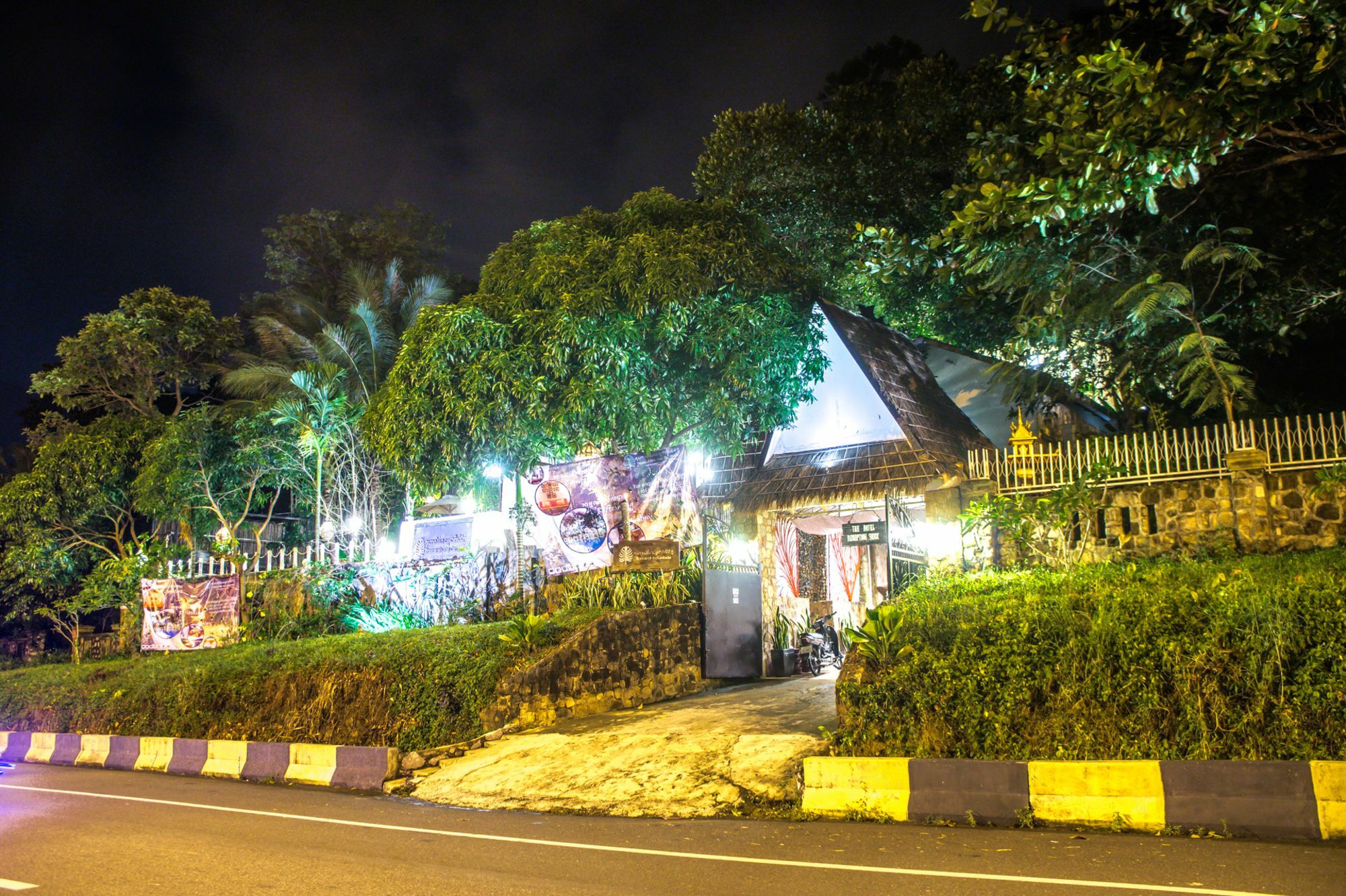 Tropical Hill Kep Cambodia Hotel Kültér fotó